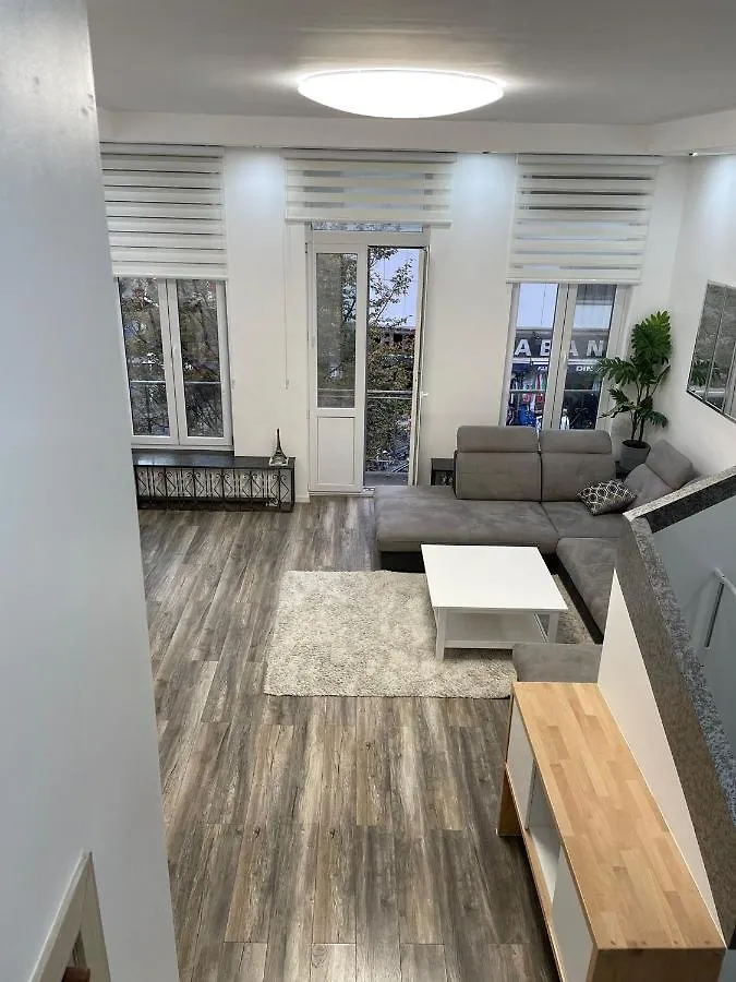Ferienwohnung Duplex Situe A 2Min De La Gare Du Nord Brüssel