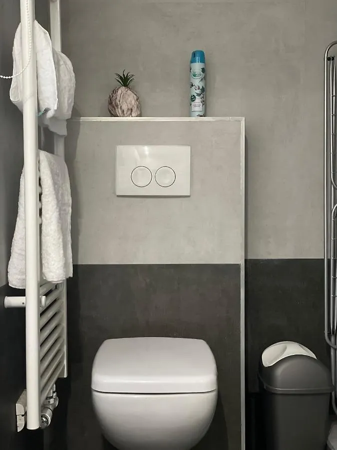 Duplex Situe A 2Min De La Gare Du Nord Apartment Brussels